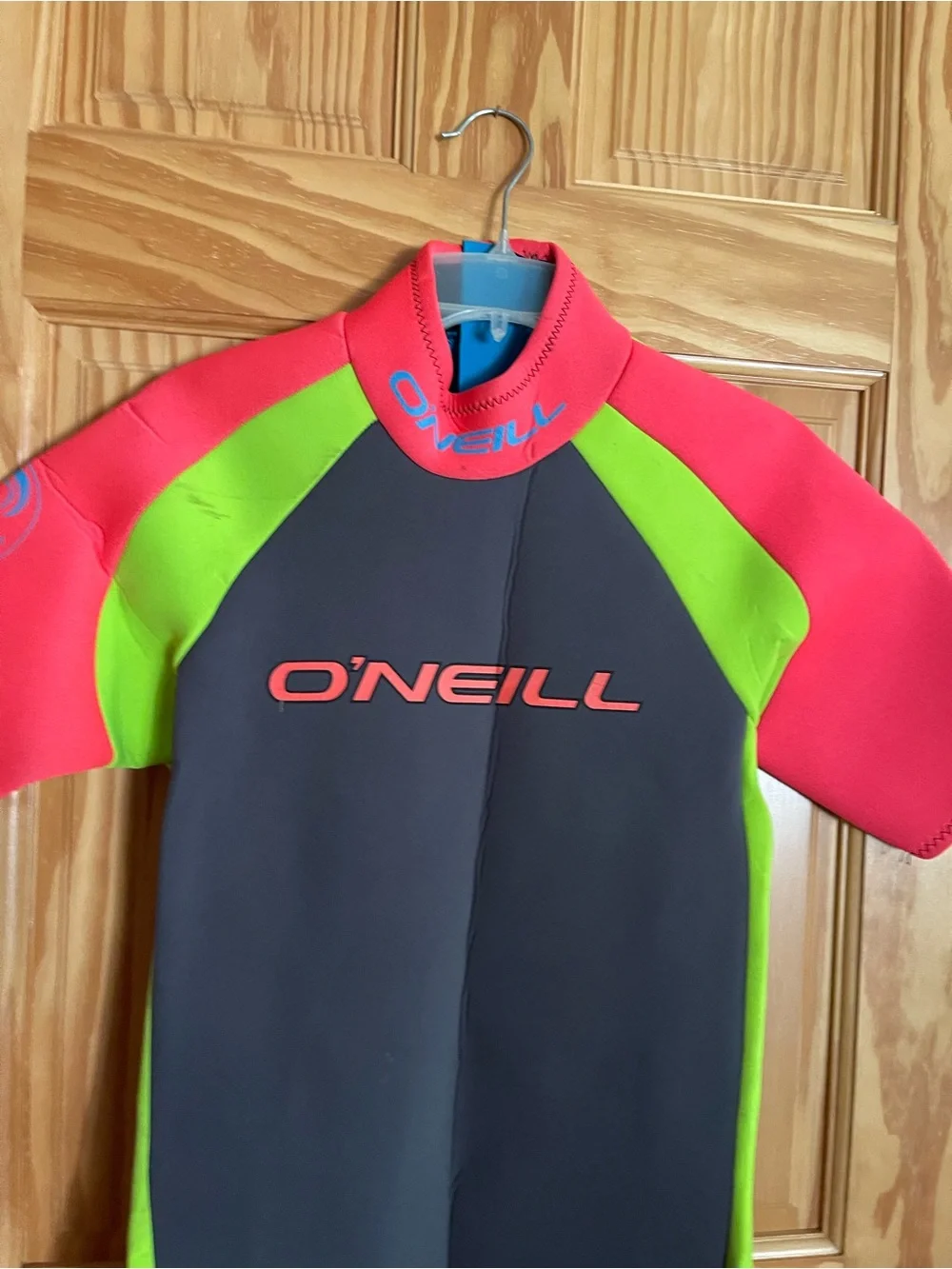O'Neill Shorty Rashguard - Neon Orange , Lime & Charcoal juniors large